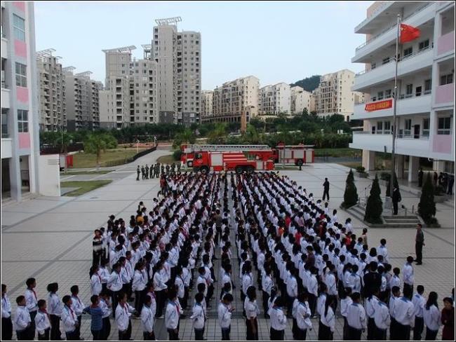 漳州港学校怎么样