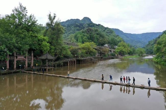 四川洪雅县在什么地方