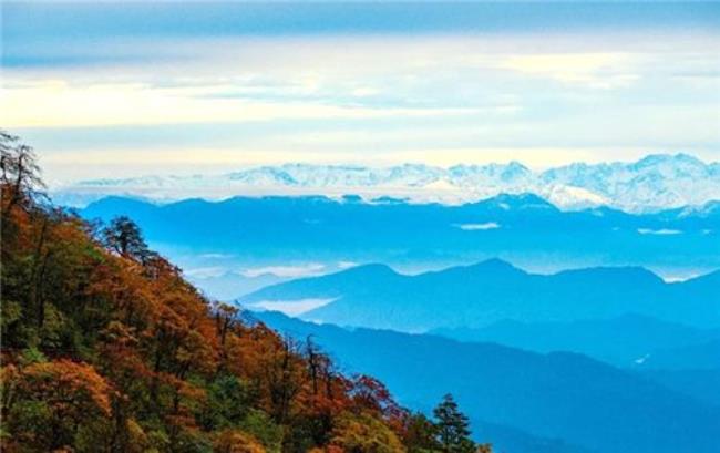 瓦屋山风景区入口海拔