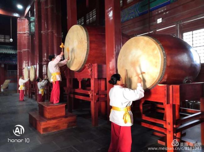 北京鼓楼敲钟时间