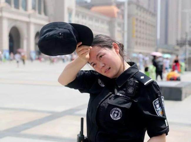 女生当特警考什么大学