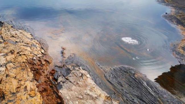 贝加尔湖和死海区别