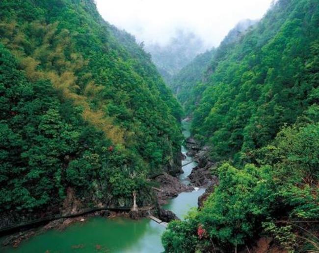 上海到浙江磐安旅游交通怎么乘