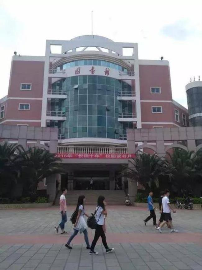 云南财经大学标志性建筑