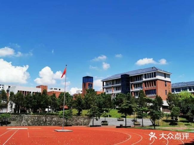 东莞市轻工业学校怎么样