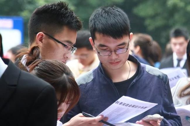 考上广州大学值得庆祝吗