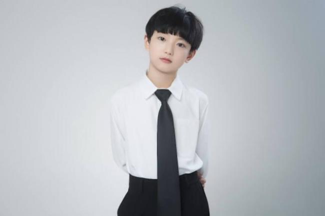 tf家族三代小宝几岁