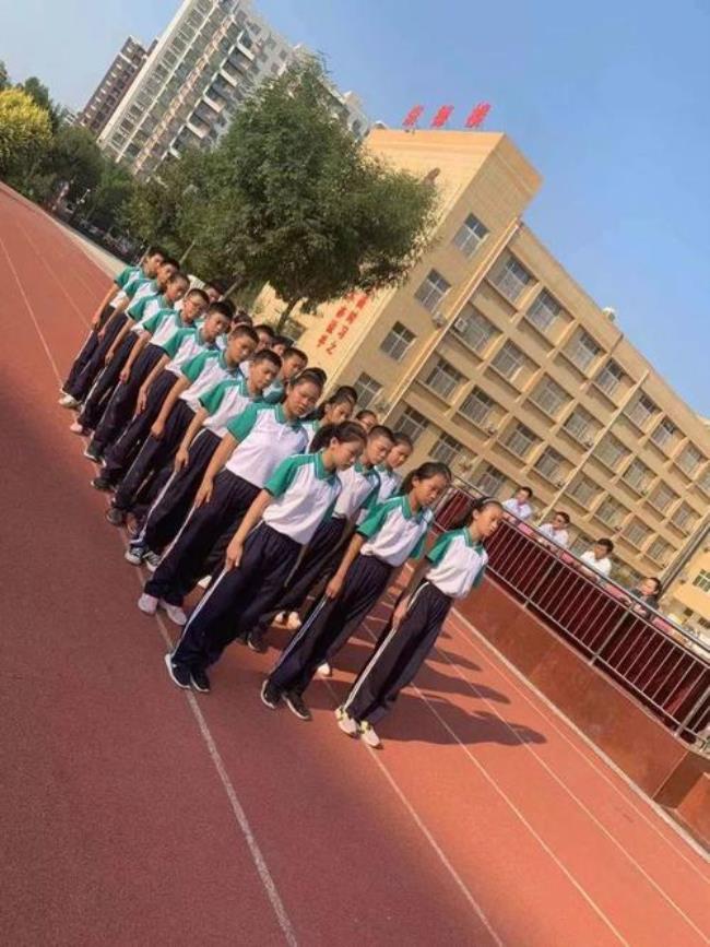 聊城东方中学什么时候开学