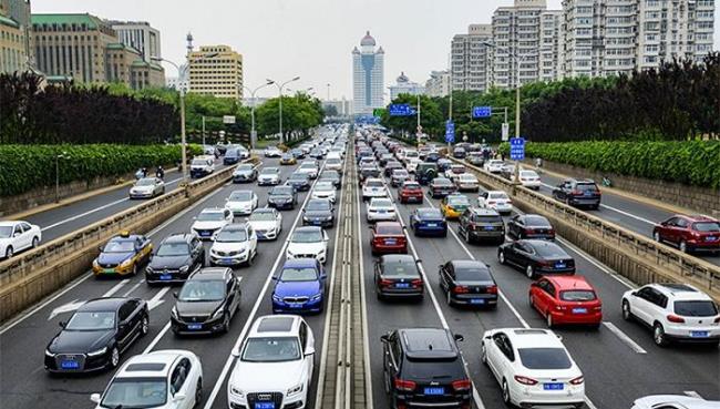 外省市8座车能进北京吗