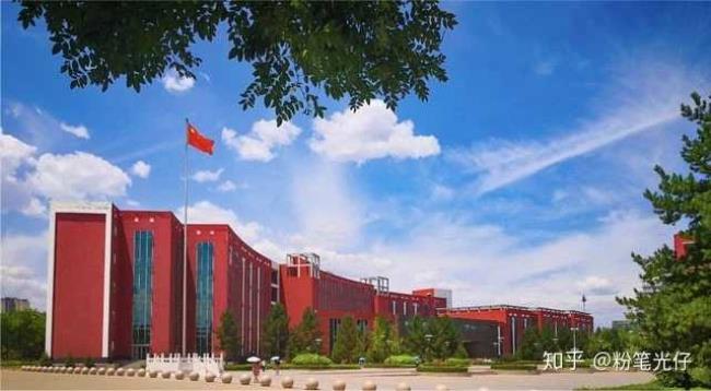 大连大学和大同大学哪个好