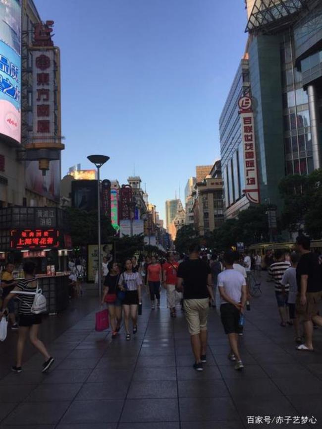 在南京东路步行街去城皇庙怎么