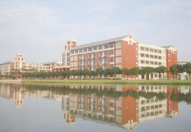 福建中医药大学是几本