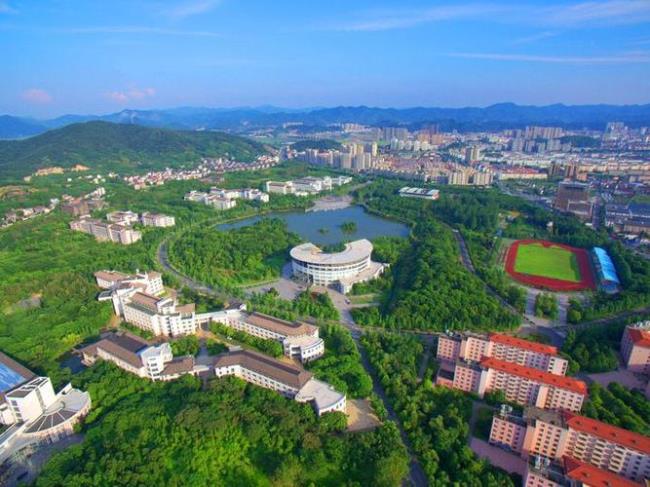 浙江农林大学和湖北大学哪个好