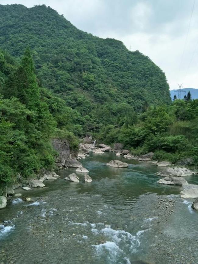 四川雅安芦山县与重庆哪里交界