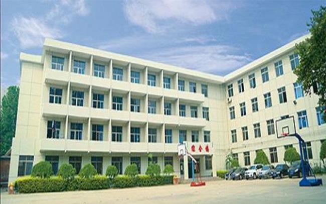 河北建筑职工大学几本