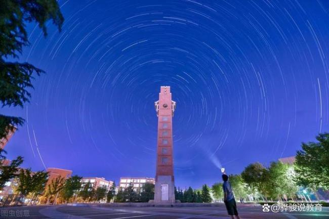 郑航是河南重点大学吗