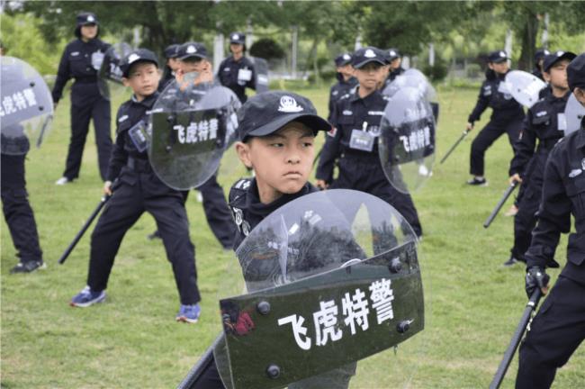 特警到底是干什么的