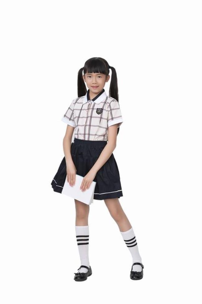 南宁小学校服要买几套