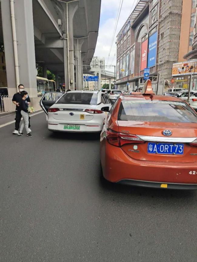 在广州买的车能回韶关上牌吗