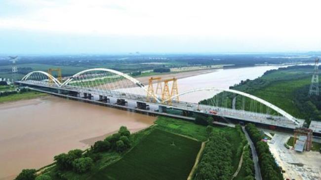为什么东明黄河大桥很长