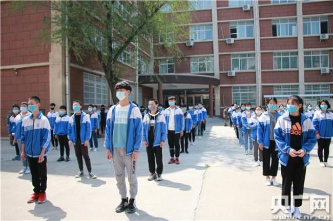 开封市646中学怎么样