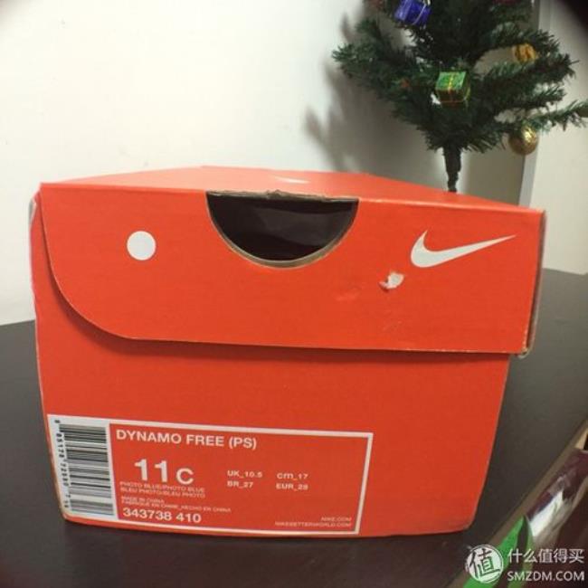 nike鞋盒打开气味很大