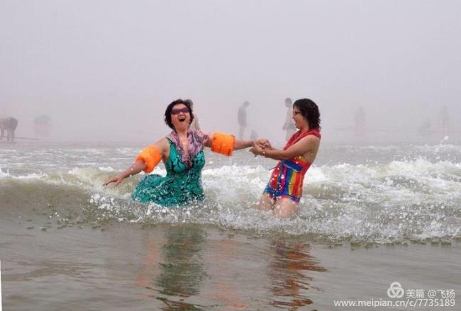 苦涩的海风阵阵吹原唱