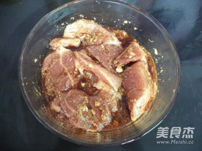 煮猪瘦肉的做法及配料