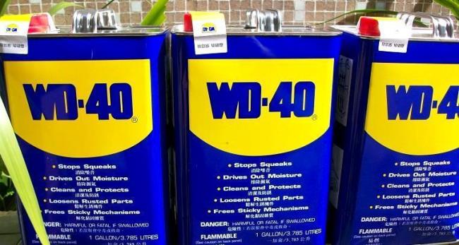 wd40可以翻新车灯吗