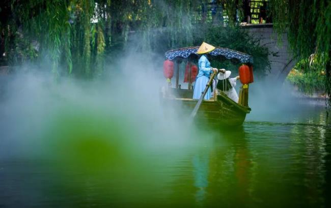 一城烟雨半生缘什么意思