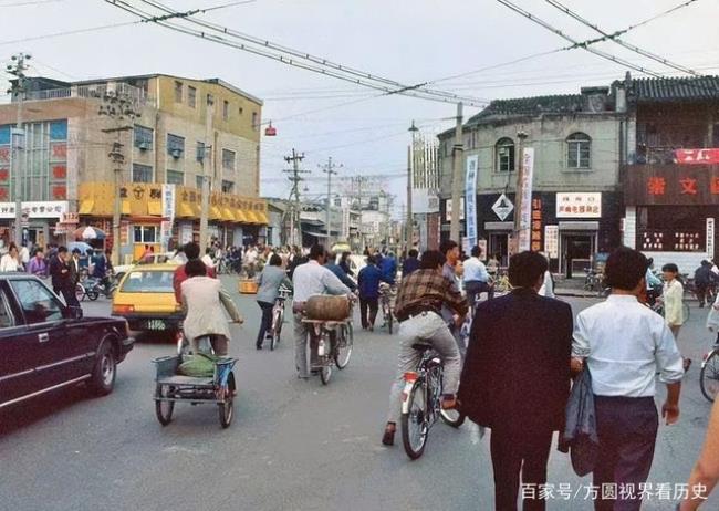 90年代与2000年代的生活对比