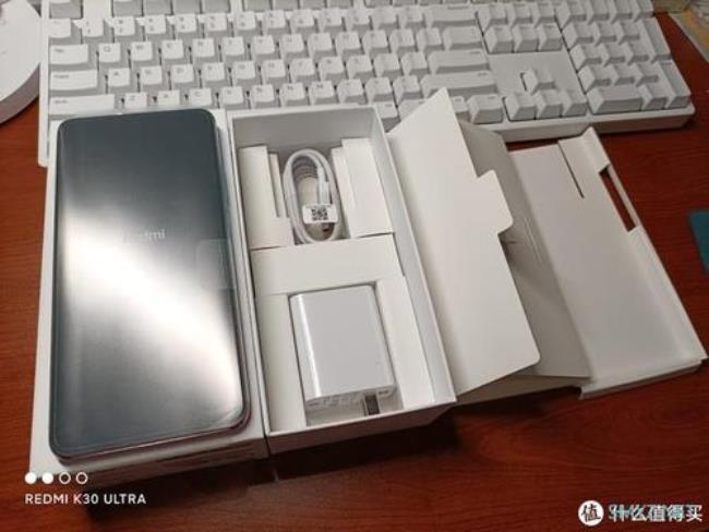 买红米note10pro送什么