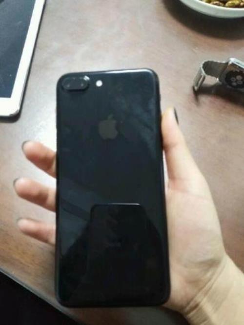iphone7亮黑和磨砂黑哪个更好看