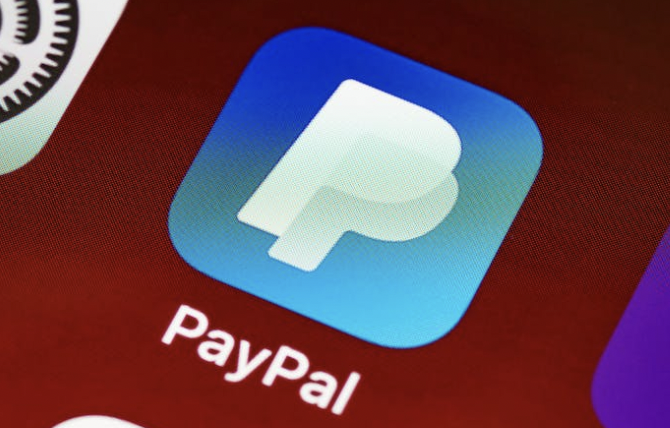 PayPal计划裁员2000人 占员工总数7%